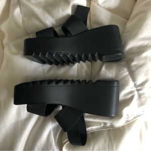 platform black sandals